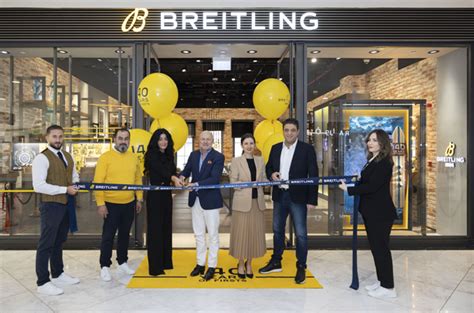 Breitling opens boutique in Abu Dhabi Marina Mall.